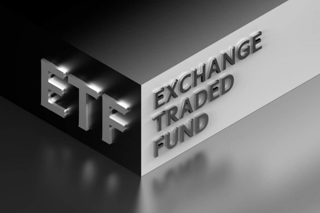 New to Investing? 2 Easy ETFs Any Canadian Can Start With